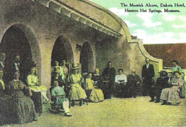 The Moorish Alcove